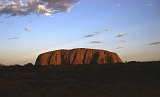 700_Uluru bij zonsondergang